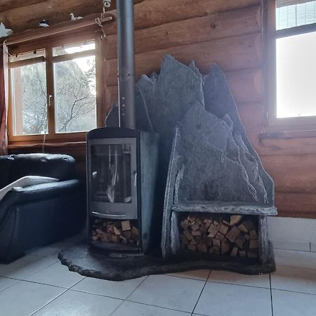 Le Gite De Briey Chalais Luaran gambar